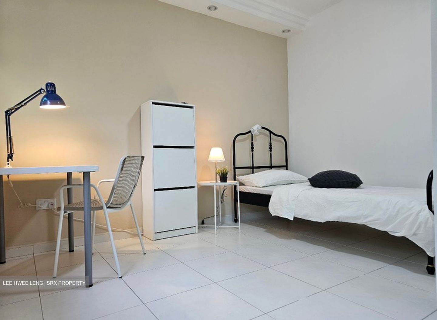 Lakeview Estate (D20), Apartment #625778151